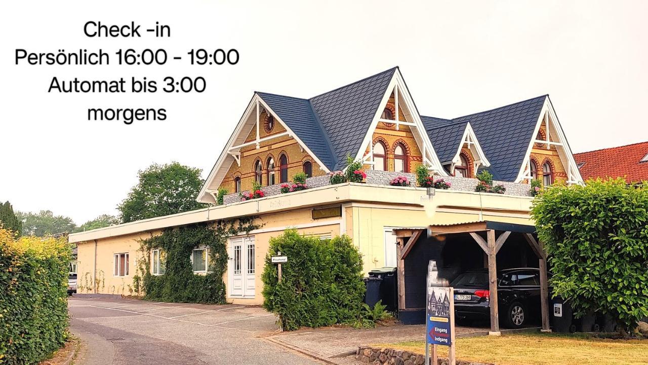 Akzent Hotel Alte Direktionsvilla Kupfermuehle Harrislee Bagian luar foto